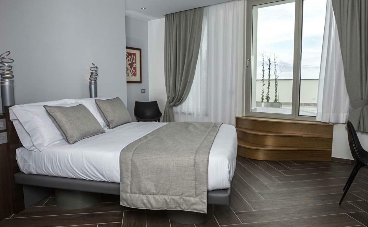 Borgo San Barbato Resort Spa & Golf 拉韦洛 外观 照片