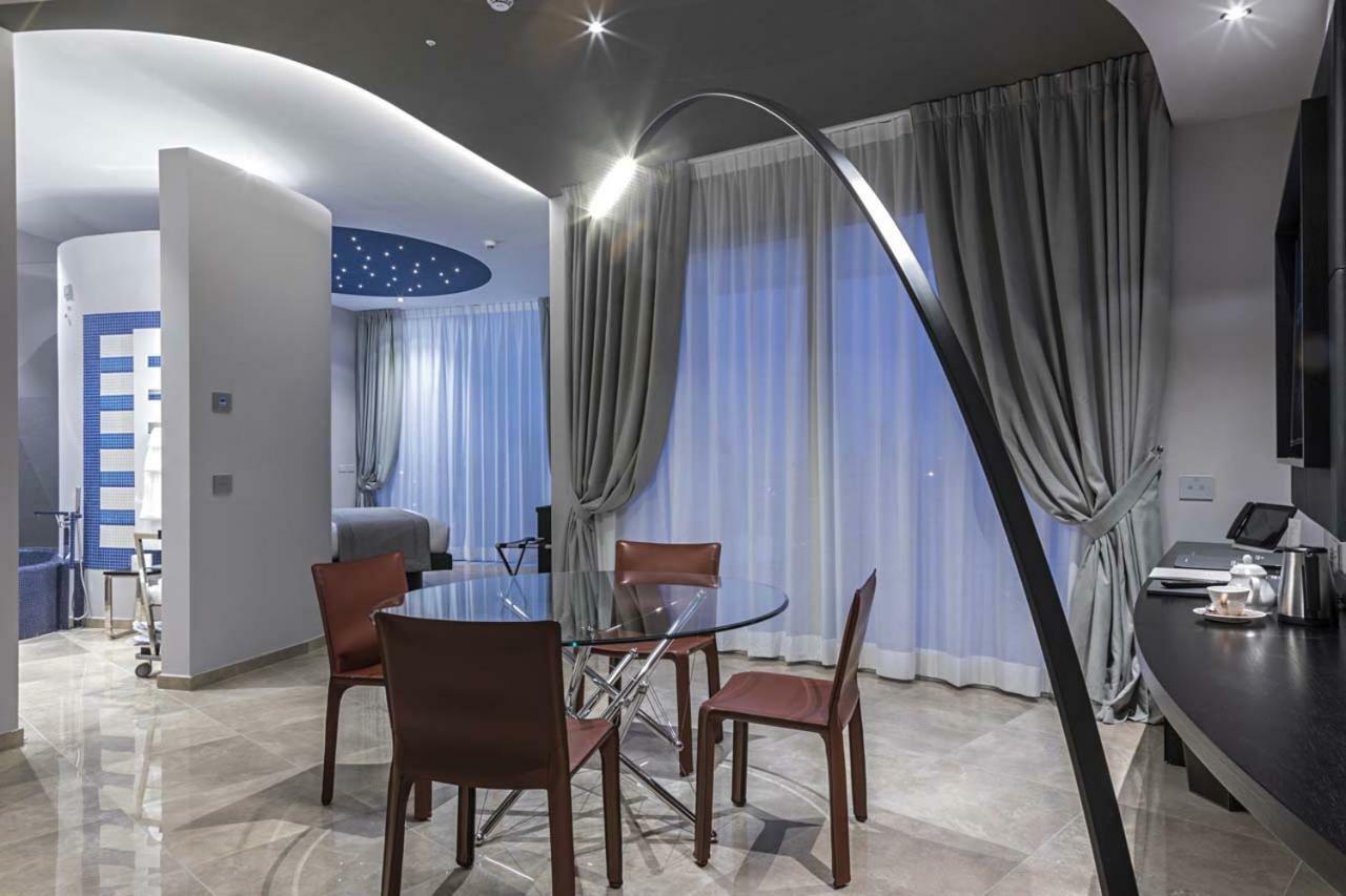Borgo San Barbato Resort Spa & Golf 拉韦洛 外观 照片